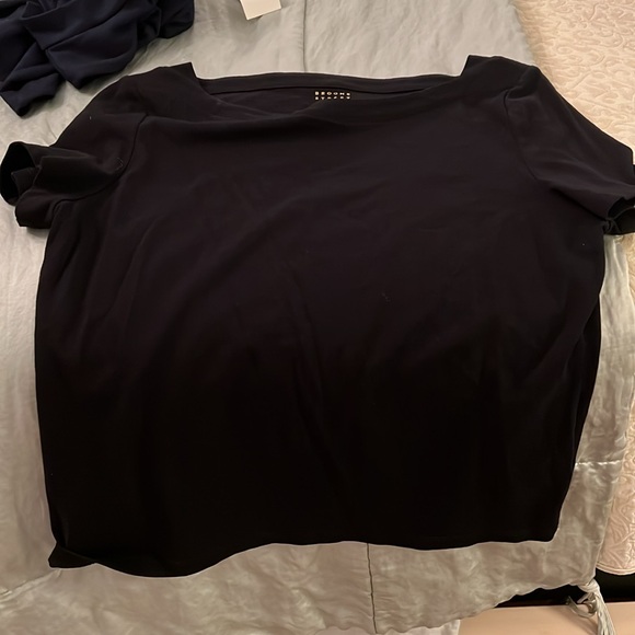 Kate Soade black tshirt - Picture 4 of 4